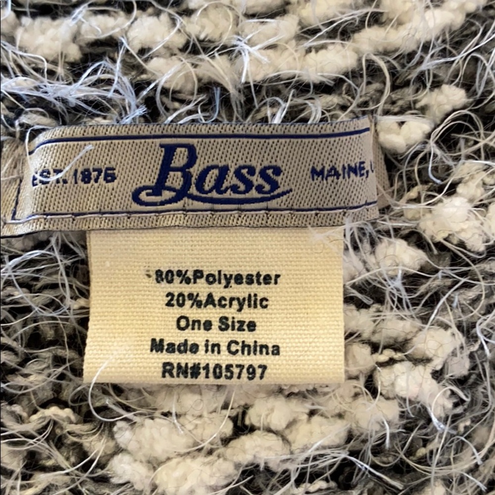 Bass Scarf - Picture 9 of 9